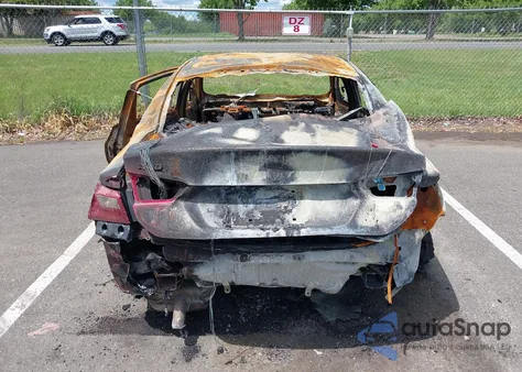 2018 Chevrolet Malibu Lt from USA, damaged, VIN 1G1ZD5ST1JF187482